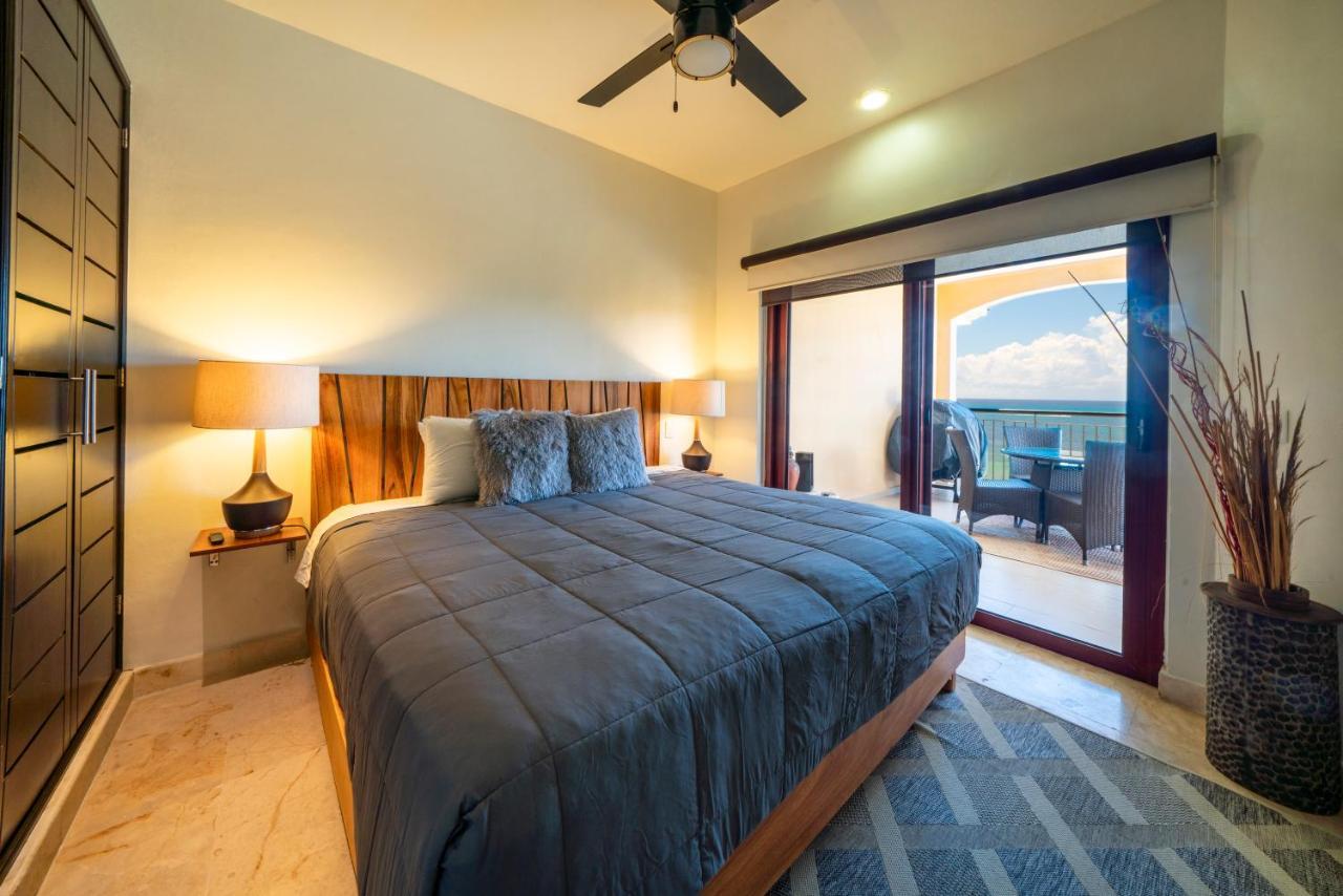 Condo Surf 405 - Luxury Oceanview Beachfront 3 Bedroom With Gym - At El Faro Condos Плая дел Кармен Екстериор снимка